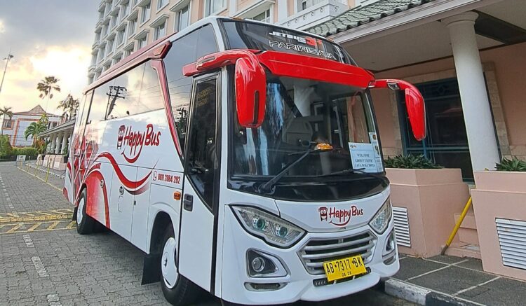 sewa bus pariwisata surabaya