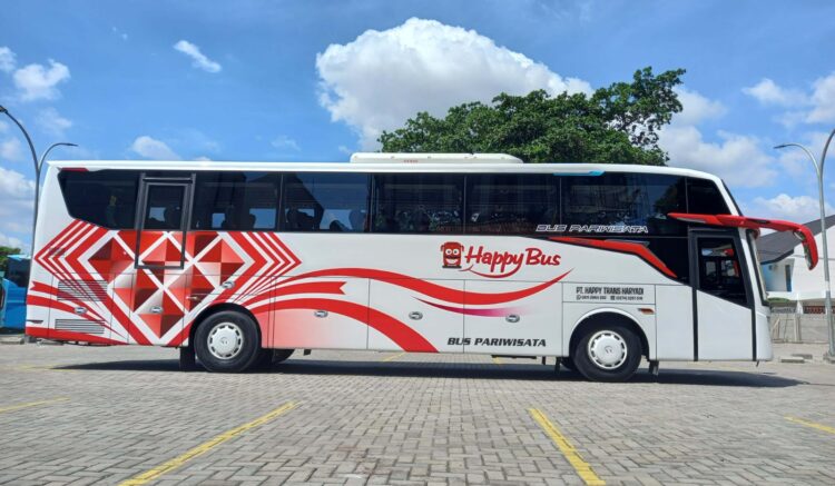 sewa bus pariwisata